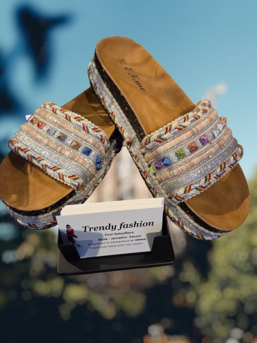 ibiza style slipper beige