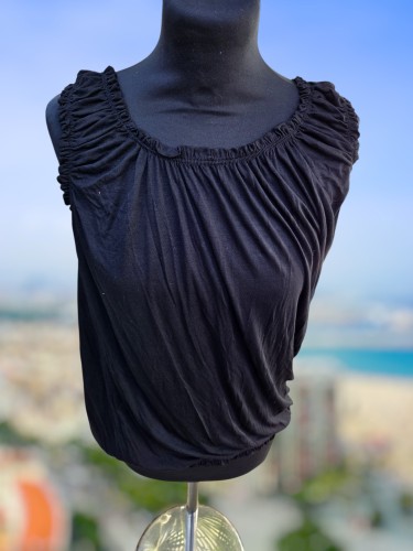 Luchtige Ruches Top zwart Luchtige Ruches Top zwart