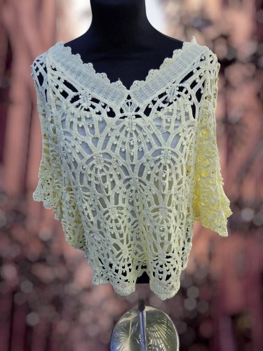 Opengewerkte Top met V-Hals Geel