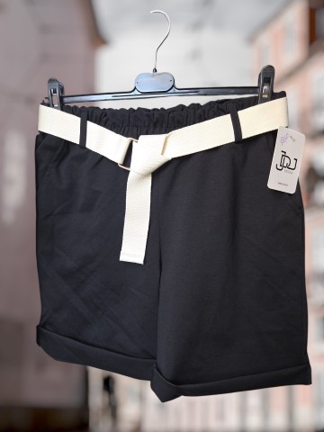 Dames Shorts met Riem zw Dames Shorts met Riem zw